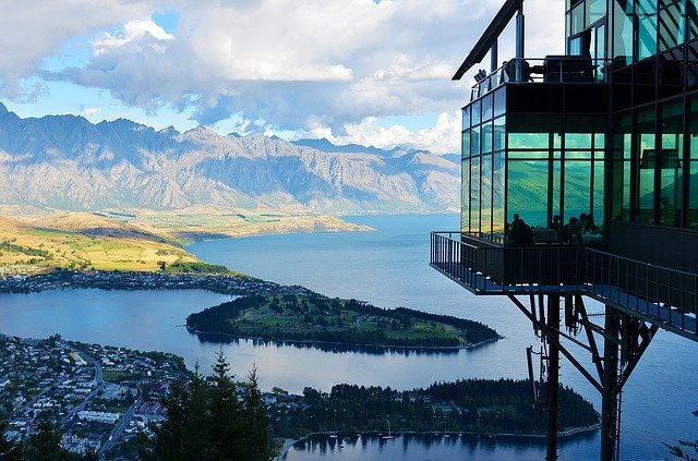New Zealand – Land of the Long White Cloud