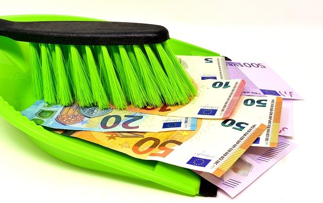 How Money Affects Our Lives