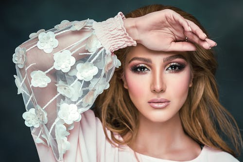 Makeup can make your eyes look bigger and accentuate your expression – what should you focus on? Makeup can make your eyes look bigger and accentuate your expression – what should you focus on?